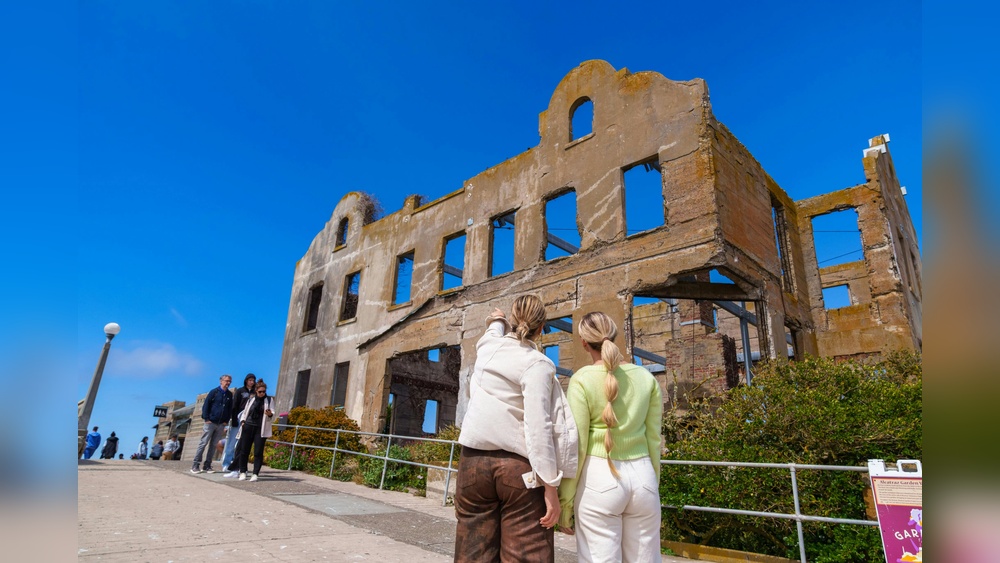 Alcatraz Island Travel Guide: Ultimate Tips for an Unforgettable Tour