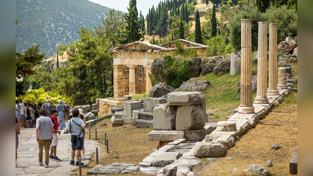 Delphi Archaeological Site Guide: Ultimate Tips for an Epic Visit