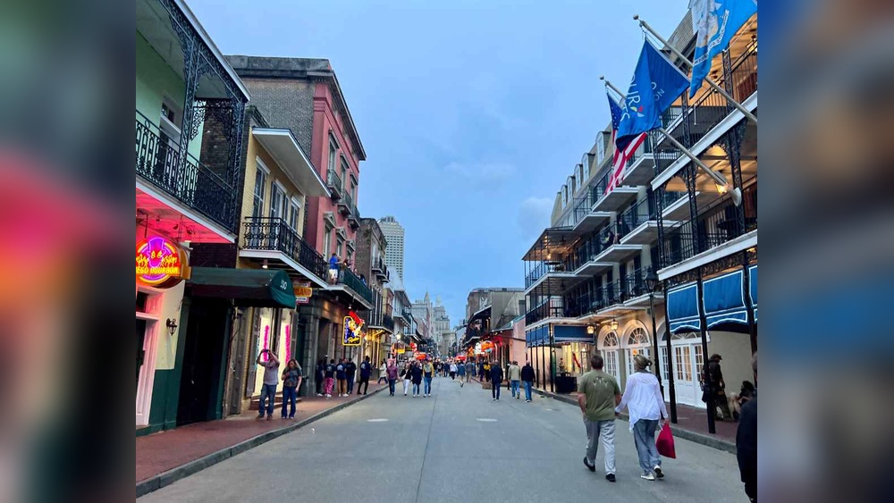 French Quarter Travel Guide