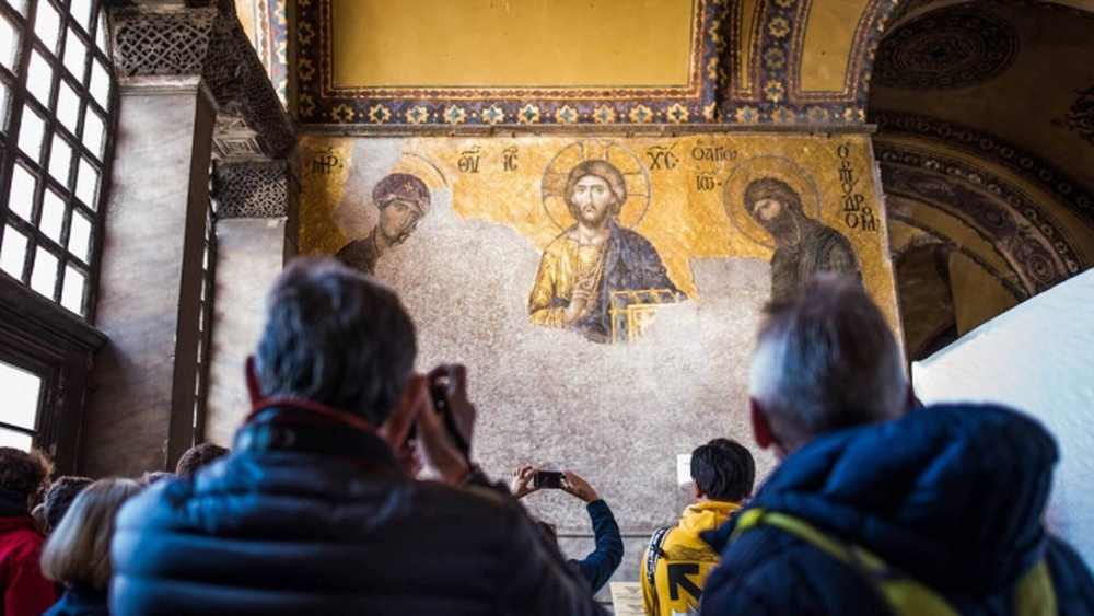 Hagia Sophia Travel Guide: Ultimate Tips for an Unforgettable Visit