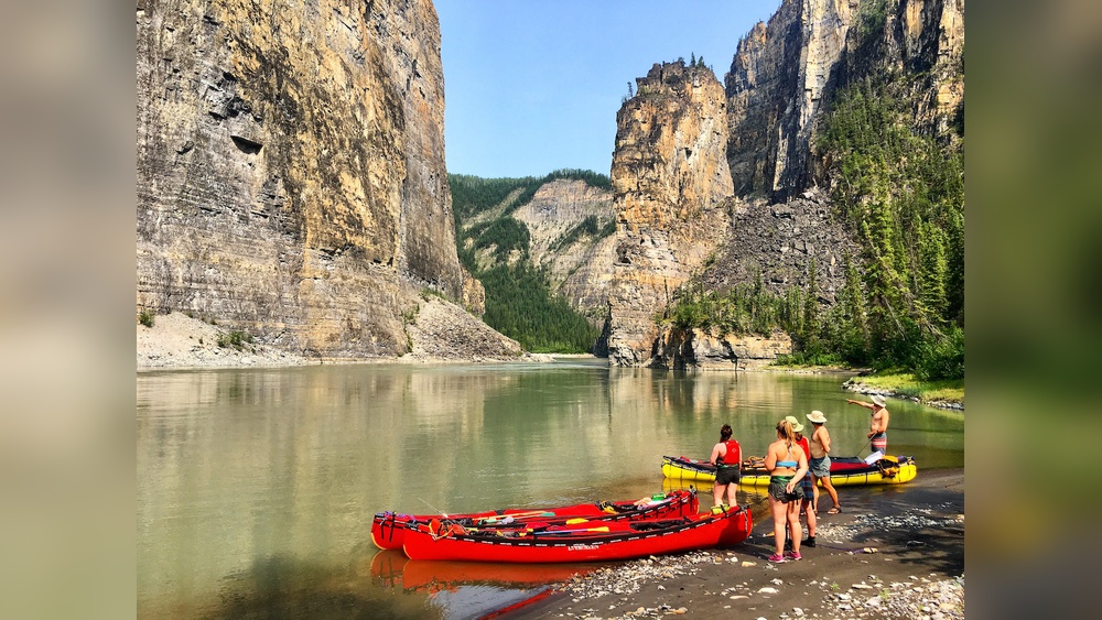 Nahanni National Park Travel Guide: Ultimate Tips for Adventure Seekers
