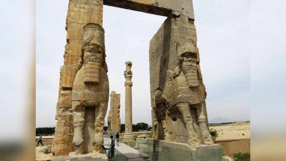 Persepolis Travel Guide