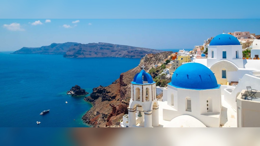 Santorini Travel Guide