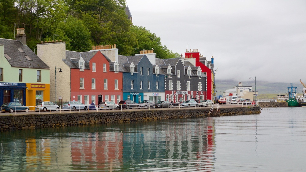 Tobermory Travel Guide: Ultimate Tips for an Unforgettable Adventure