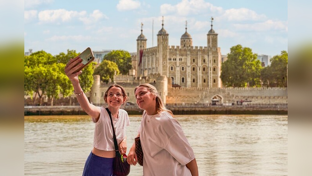Tower of London Travel Guide: Ultimate Tips for an Unforgettable Visit